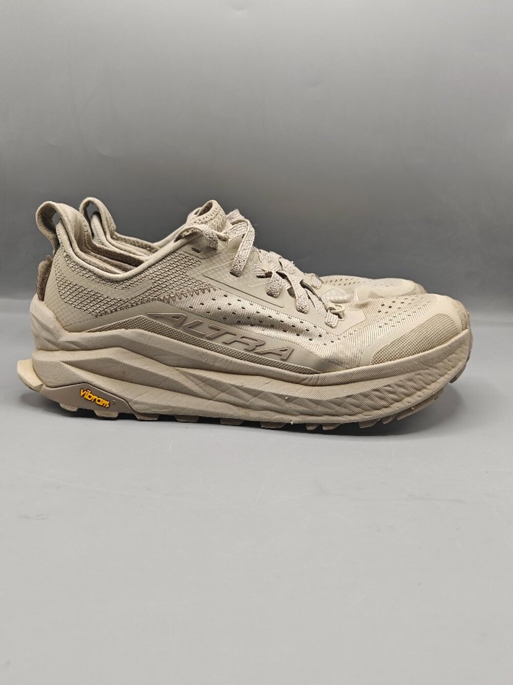 Altra Olympus 6 Trail Running Shoes Men's 10 Sand Outdoor Performance Sneaker